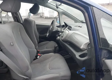 2011 Honda Fit from USA, damaged, VIN JHMGE8H32BC023051